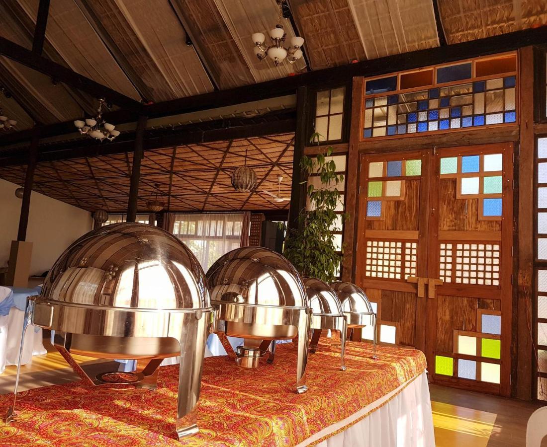 Casa Victoria Resort And Restaurant Pagudpud Exteriér fotografie